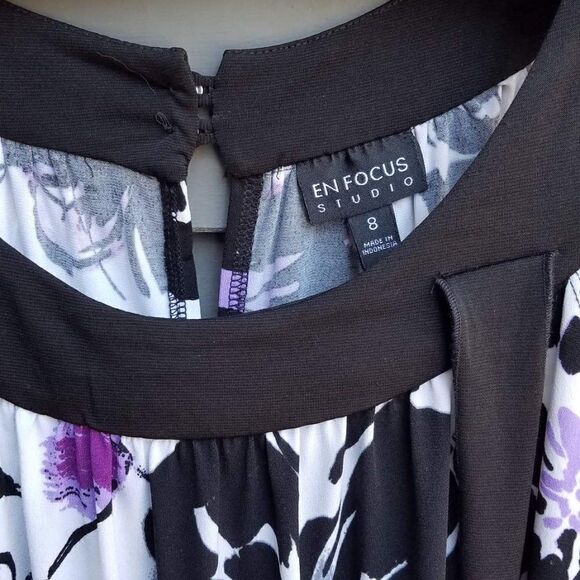 Enfocus Floral Purple/Black/White Dress - Stretchy  Size 8 - Picture 2 of 7